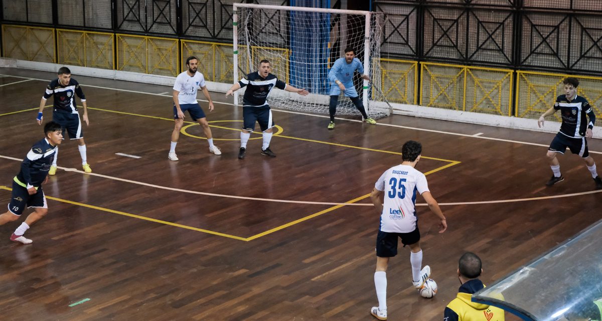 https://www.guiscards.it/wp-content/uploads/2023/01/2023-01-calcio-a-5-g10-008-1200x640.jpg