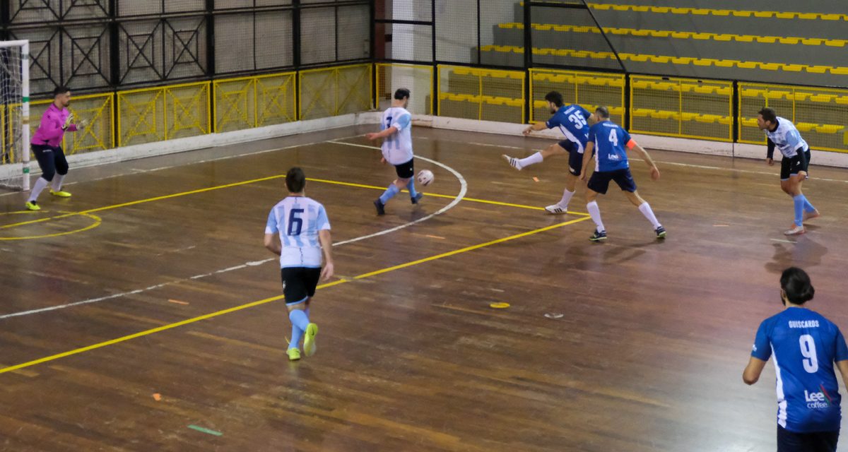 https://www.guiscards.it/wp-content/uploads/2023/02/2023-02-calcio-a-5-g14-007-1200x640.jpg