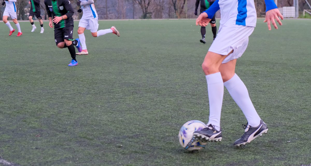 https://www.guiscards.it/wp-content/uploads/2023/03/2023-03-calcio-g22-006-1200x640.jpg