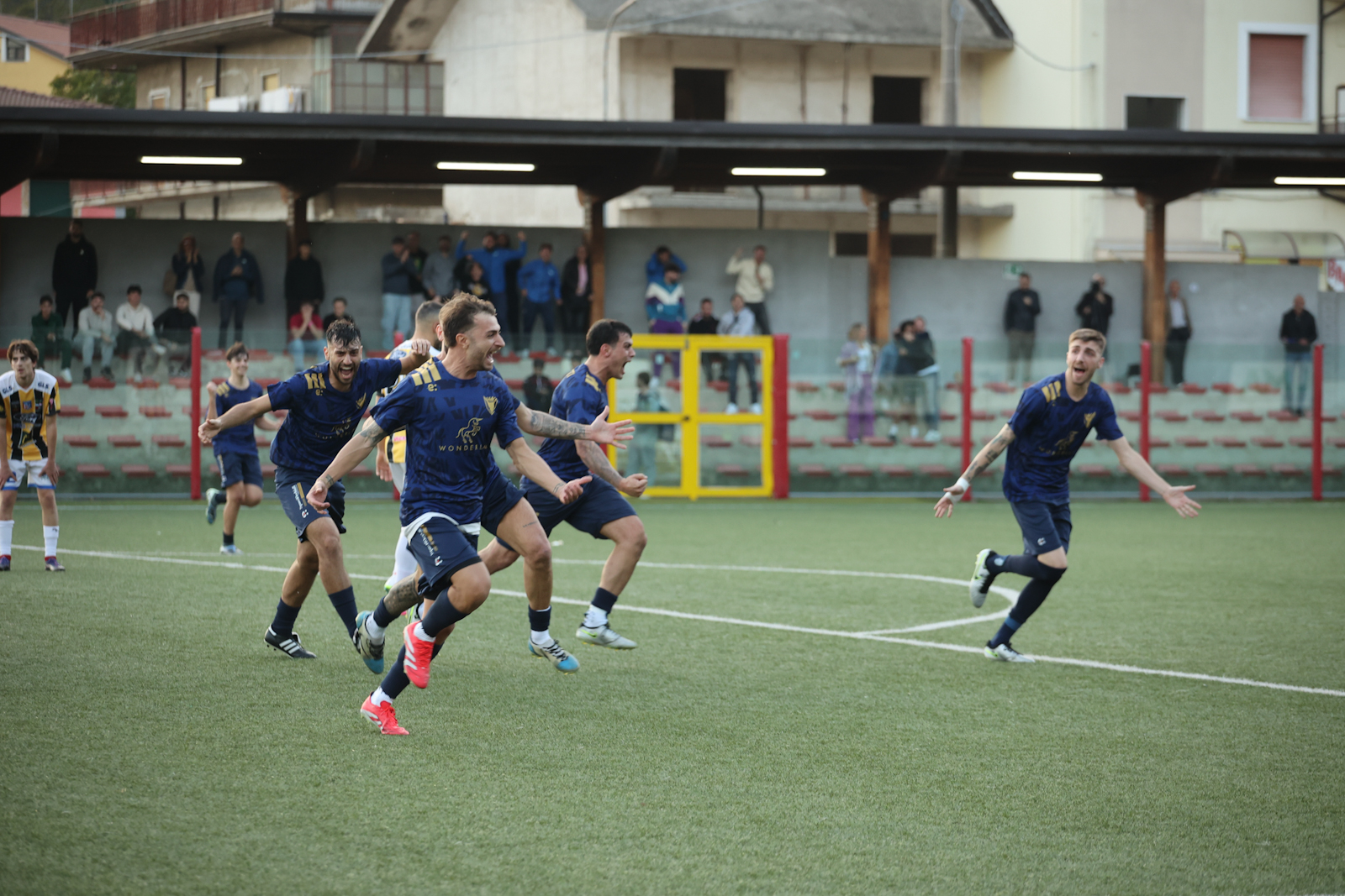 2025-11-calcio-g06_002