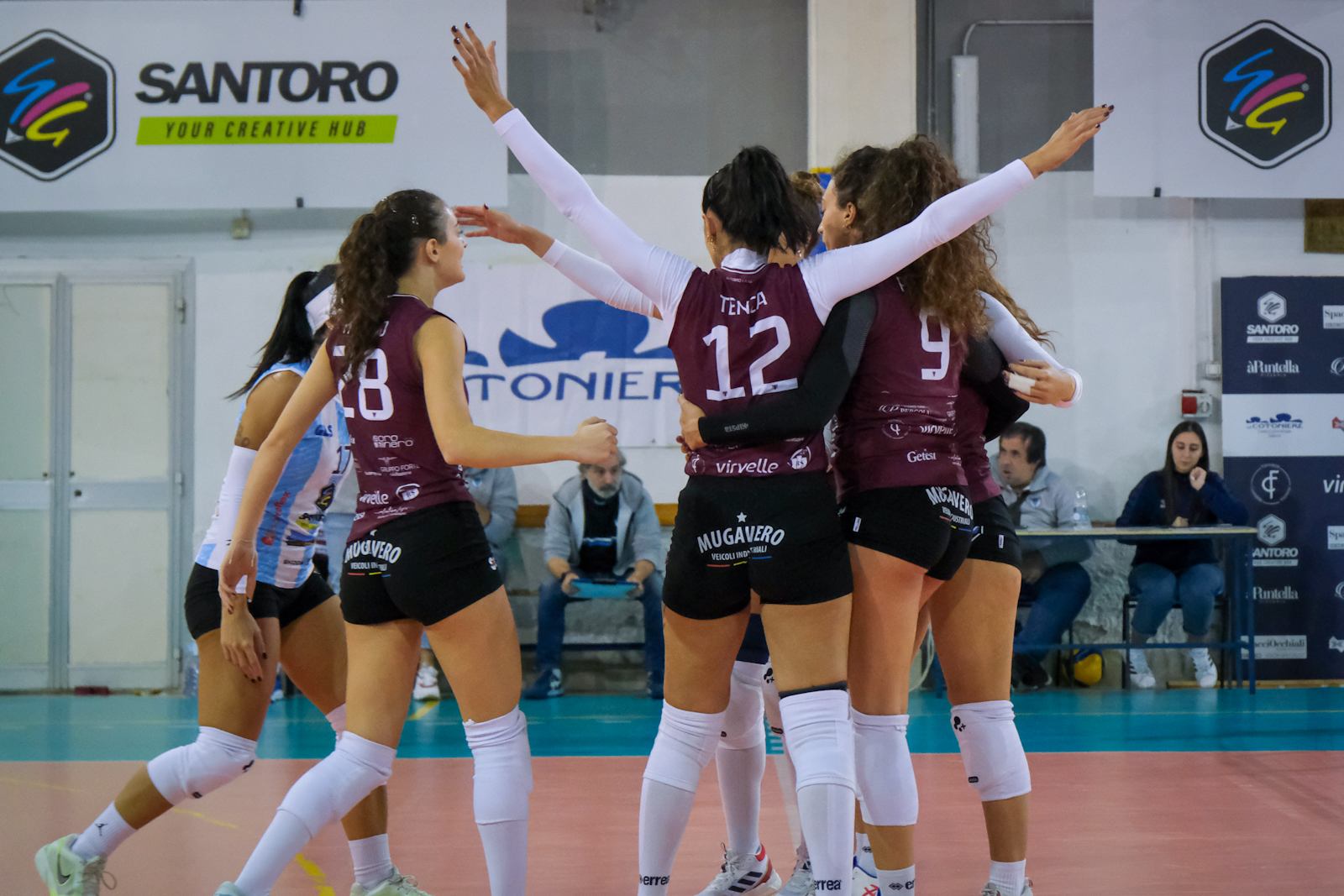 2025-11-volley-g06_001