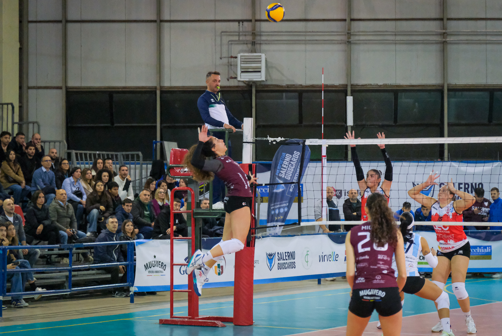 2025-11-volley-g06_015