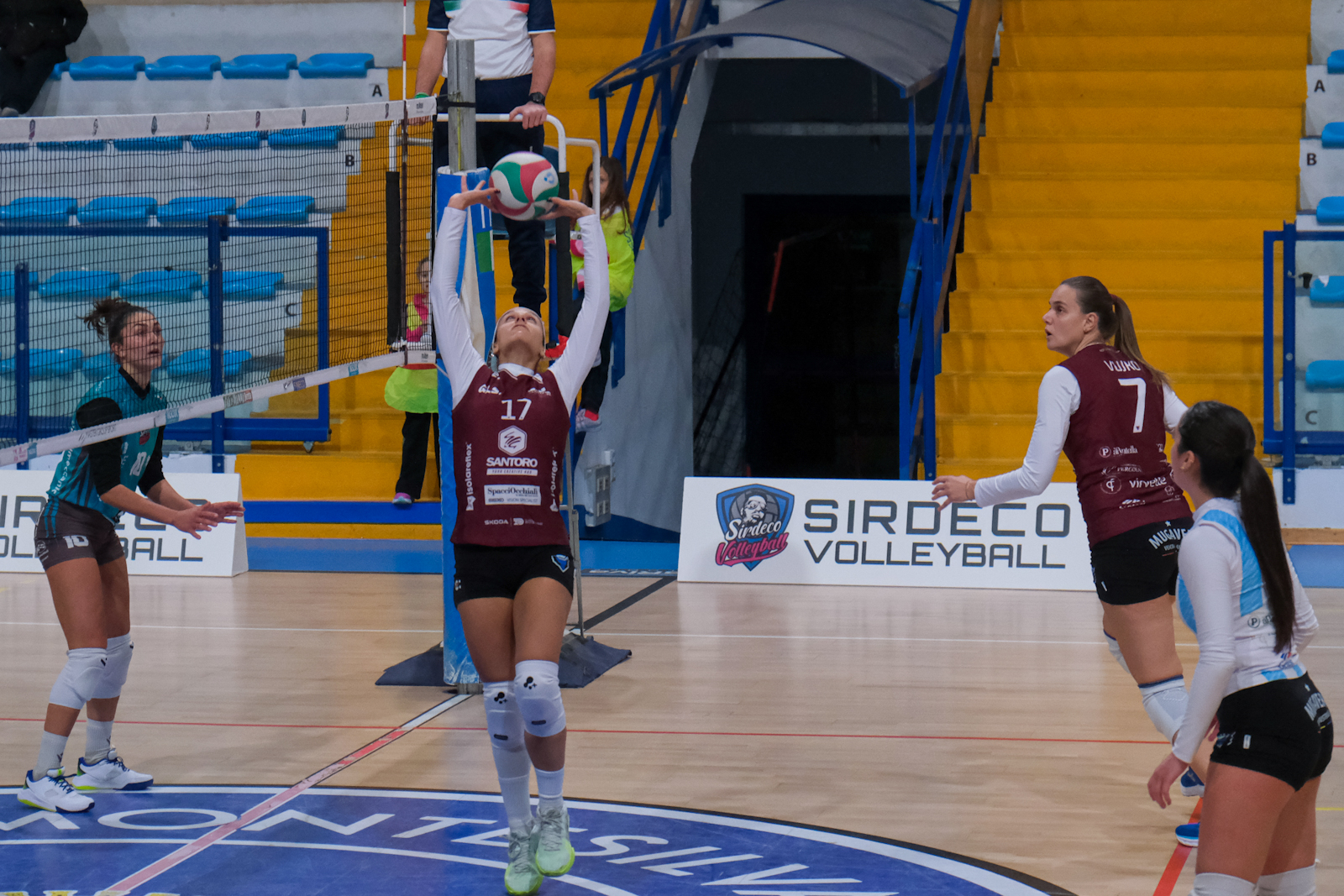 2025-12-volley-g09_001 2025-12-volley-g09_001