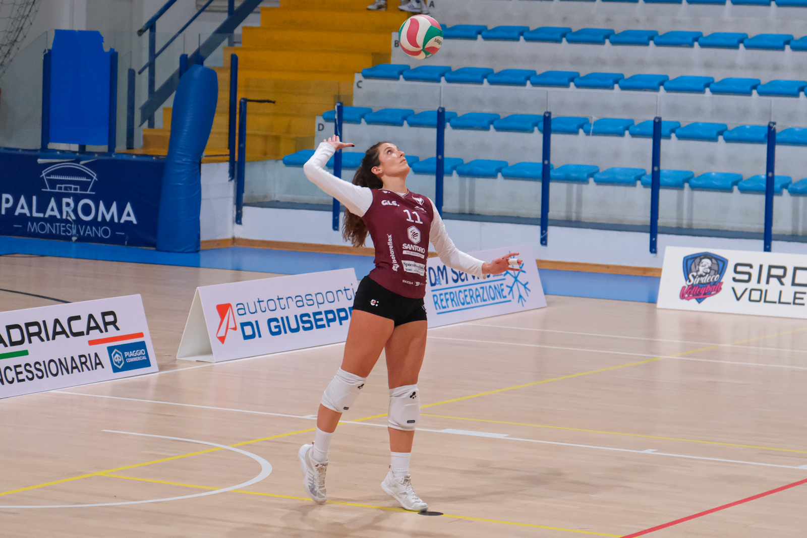 2025-12-volley-g09_016 2025-12-volley-g09_016